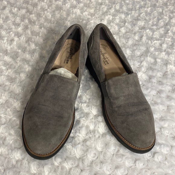 Clarks Shoes - Clark’s collection grey suede loafers size 8m